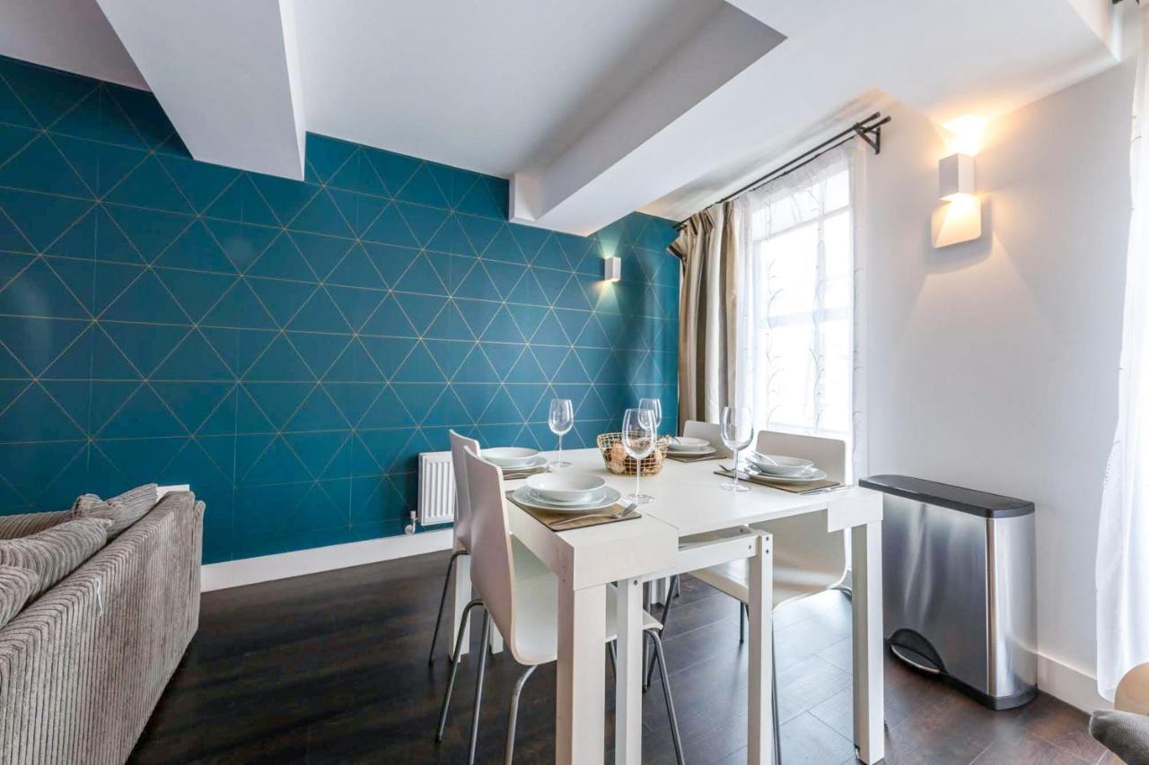The New52 Oxford By 360Stays - Bespoke 2 Bed Luxury Apartment In The Heart Of Oxford City Centre With Parking エクステリア 写真